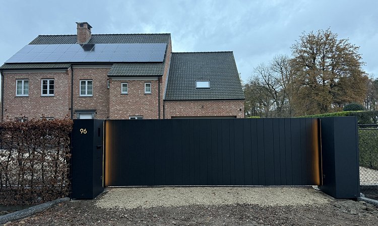 Aluminium poort — Houthalen