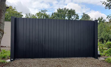 Aluminium schuifpoort op rail in stijl Lamels - Bolderberg