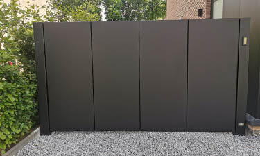 Moderne veugelpoort verticale aluminium panelen - Paal