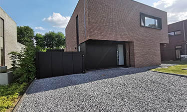 Moderne veugelpoort verticale aluminium panelen - Paal